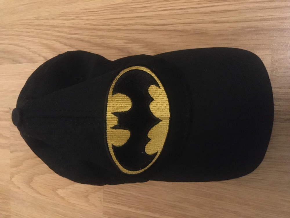 Czarna czapka z daszkiem Batman warner bros kids
