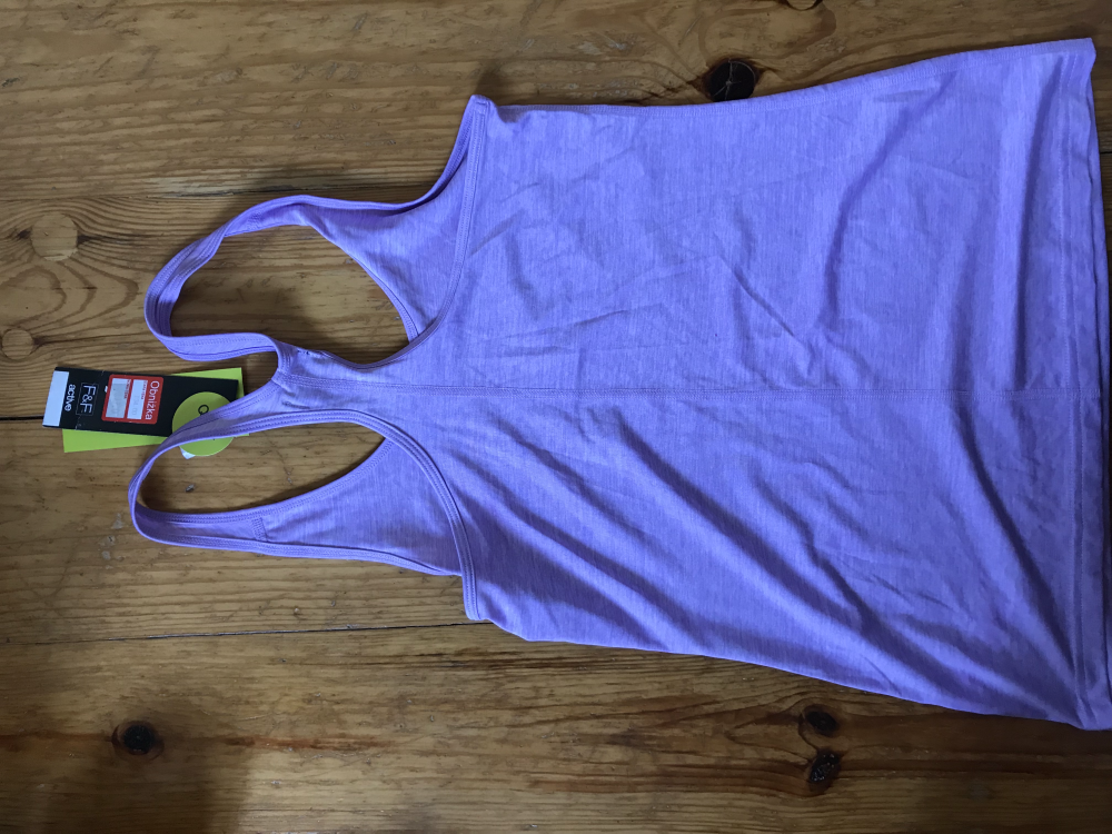 Fioletowa bluzka sportowa na ramiączkach do ćwiczeń f&f