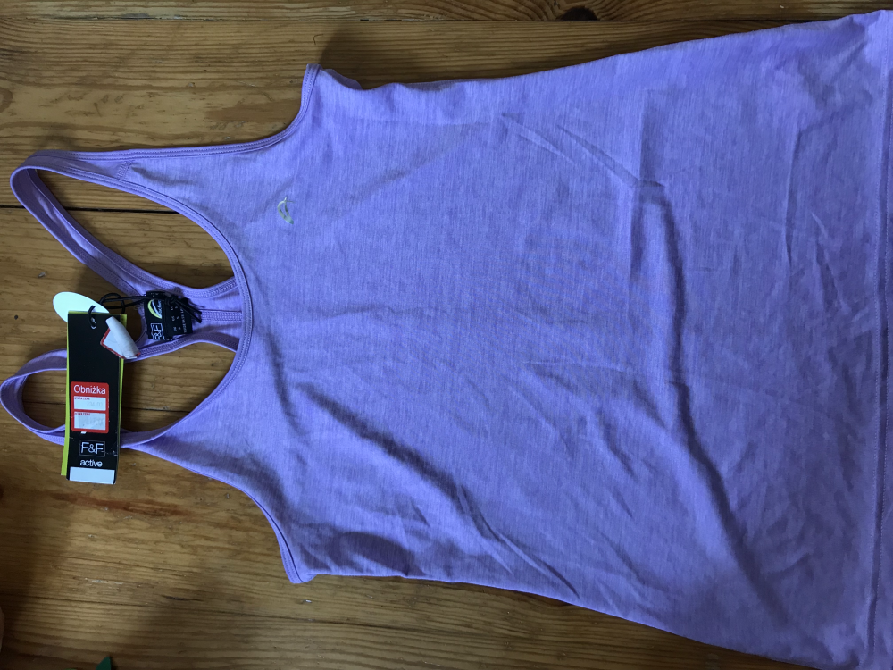 Fioletowa bluzka sportowa na ramiączkach do ćwiczeń f&f