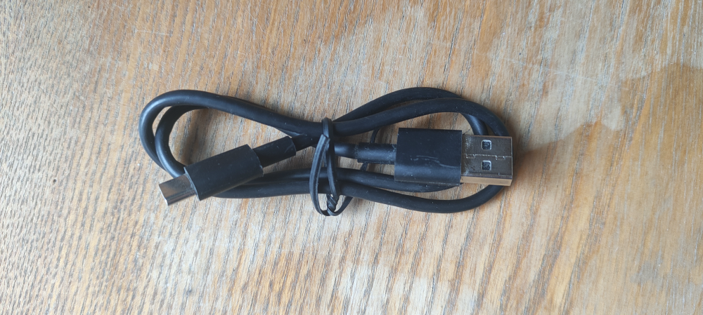 Kabel USB-C czarny krótki 