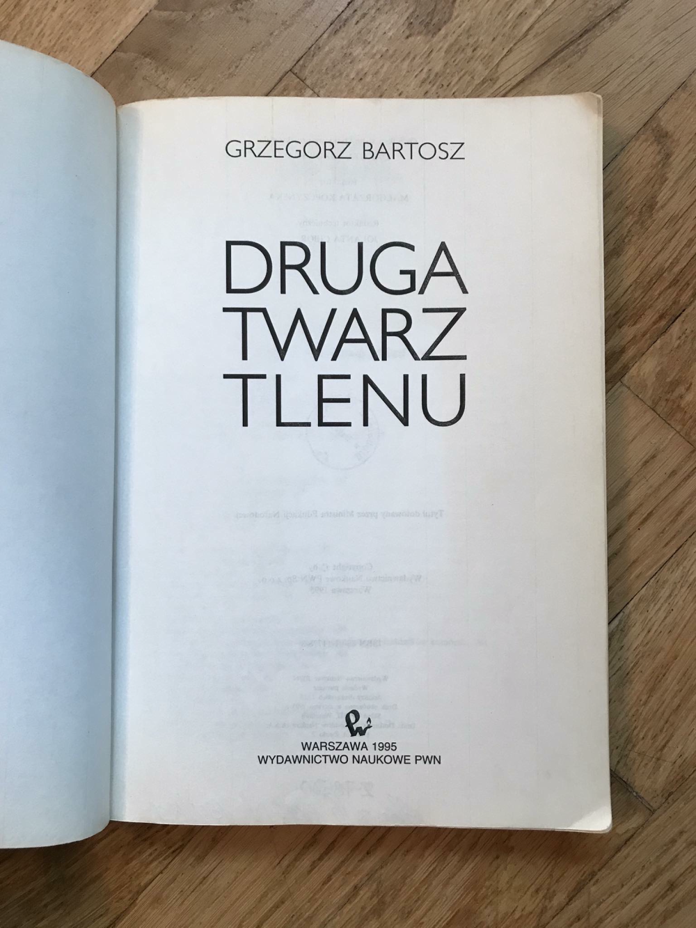 Książka druga twarz tlenu PWN Grzegorz Bartosz 