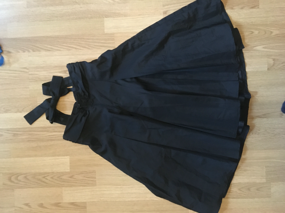 Sukienka czarna w kształcie litery A vintage
