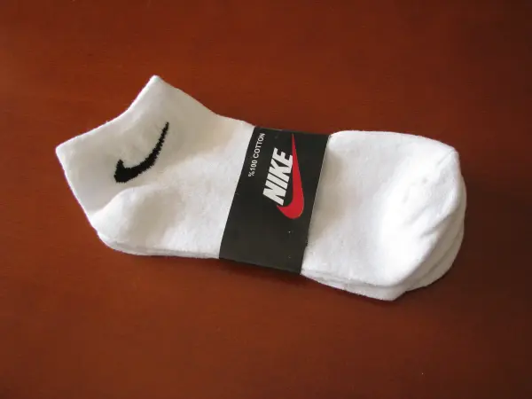 Białe niskie skarpetki Nike, stopki, 2 pary, rozm. 38 - 42 