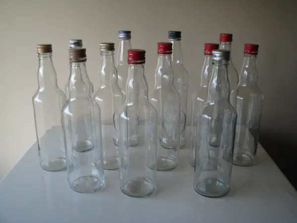 Butelki 0,5 l z nakrętkami na nalewki soki ocet i inne przet