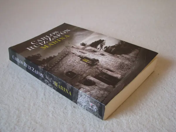 Carlos Ruiz Zafon Marina 