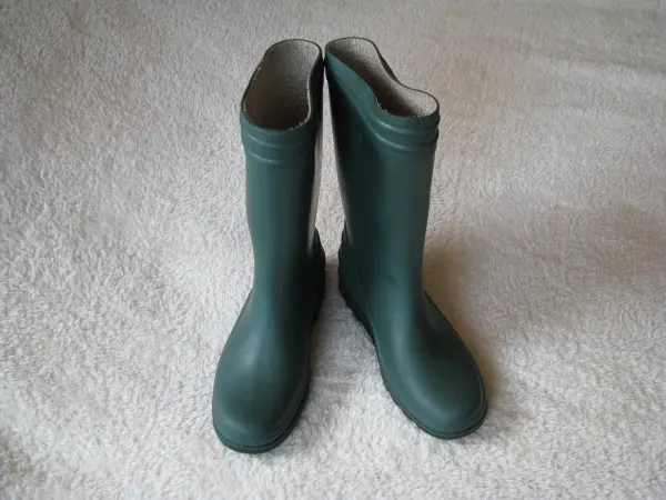 Gumowce, buty ogrodowe zielone rozm. 35, kalosze, gumiaki 