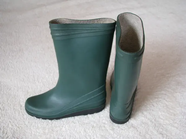 Gumowce, buty ogrodowe zielone rozm. 35, kalosze, gumiaki 