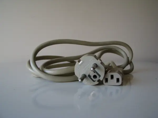 Kabel zasilający Longwell LP 34A, 2 m, przewód do monitora