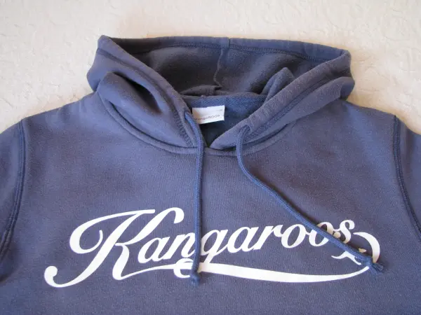 Kangaroos granatowa bluza kangurka wciągana z kapturem r. M