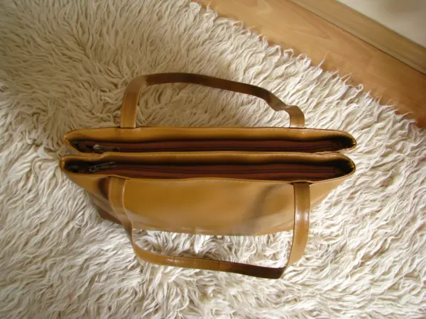 Klasyczna torebka damska kieszeń z przodu na ramię i do ręki