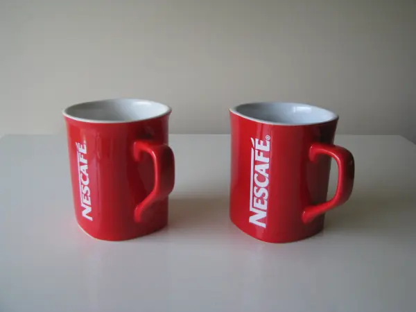 Kolekcjonerskie kubki do kawy Nescaffe 
