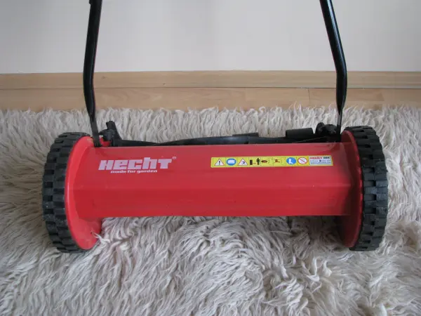 Kosiarka ręczna wrzecionowa Hecht 