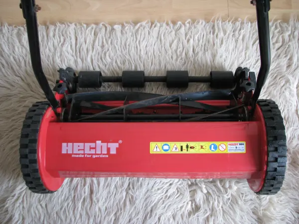 Kosiarka ręczna wrzecionowa Hecht 
