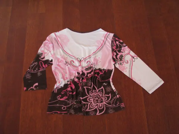 Koszulka damska bluzka z rękawem 3/4 r. M / L cekiny koralik