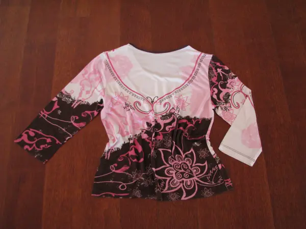 Koszulka damska bluzka z rękawem 3/4 r. M / L cekiny koralik