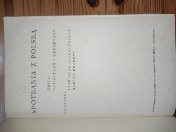 Książka Spotkania z Polską zbiór opowiadań i reportaży 1970