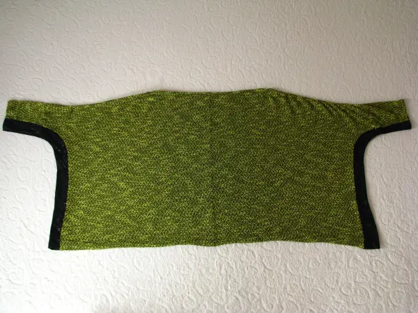 Luźny sweterek, narzutka, oversize nietoperz RIVER ISLAND