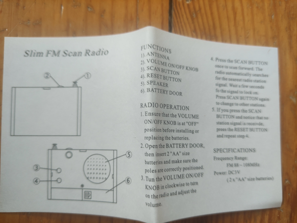 Mini radio na baterie z anteną regulacja głośności