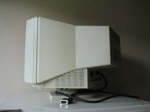 Monitor do komputera CRT Microspot 14cali 1995r Retro Gaming