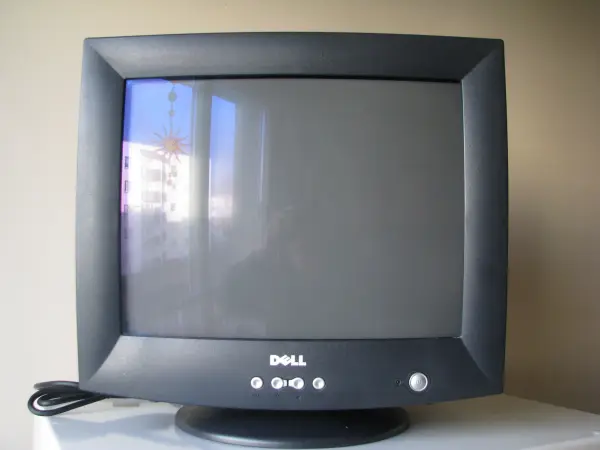 Monitor do komputera kineskopowy Dell 17 cali, model E773c