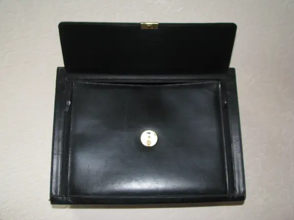 Neseser teczka kufer z szyfrem na dokumenty skóra naturalna