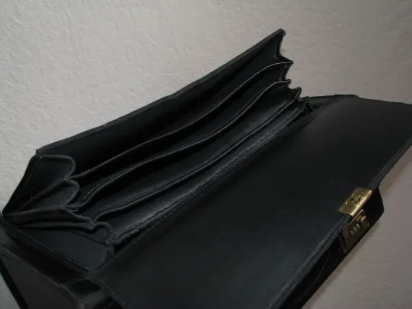 Neseser teczka kufer z szyfrem na dokumenty skóra naturalna