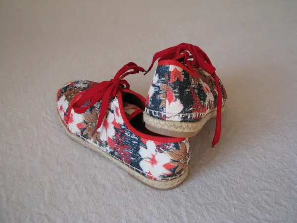 Nowe sznurowane espadryle lniane, tenisówki Sofi rozm. 38