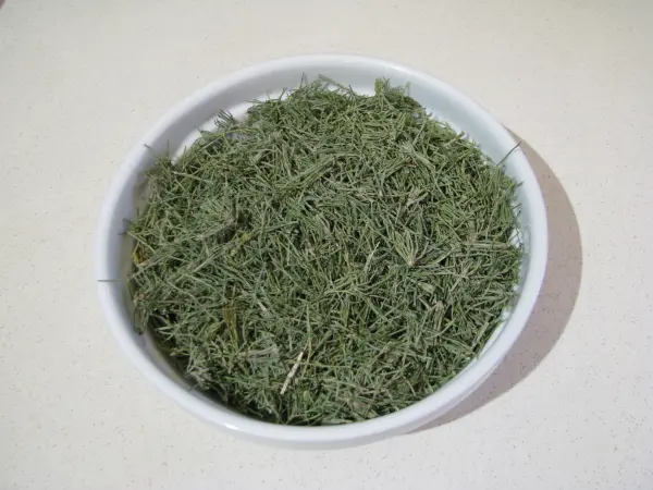 Pokrzywa i skrzyp polny suszony z łąk