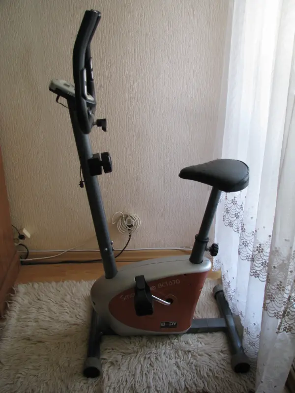 Rower magnetyczny stacjonarny Body Sculpture BC-1670 / Smart