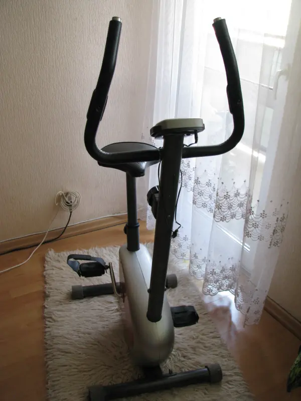 Rower magnetyczny stacjonarny Body Sculpture BC-1670 / Smart