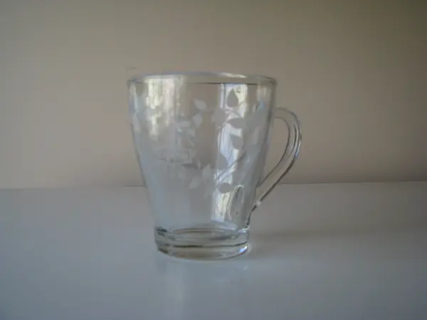 Szklanka, kubek szklany Lipton 