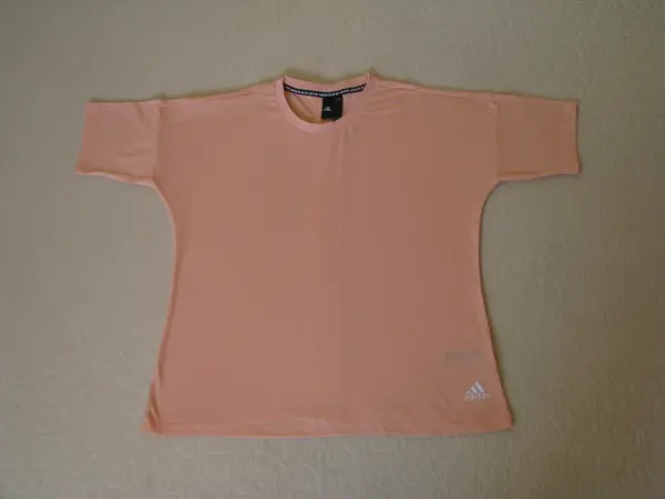 T-shirt, koszulka sportowa Adidas brzoskwiniowa rozm. M 