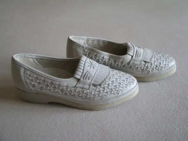 Wygodne buty damskie, rozm. 37,5 skóra naturalna, tęgość H 