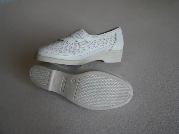 Wygodne buty damskie, rozm. 37,5 skóra naturalna, tęgość H 