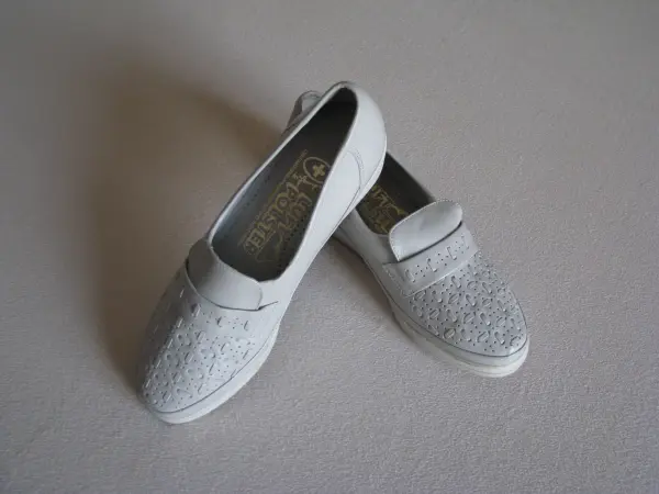 Wygodne buty damskie, rozm. 38 skóra naturalna 